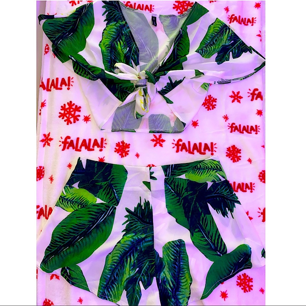 Leaf Print Knotted Two Piece Shorts Set